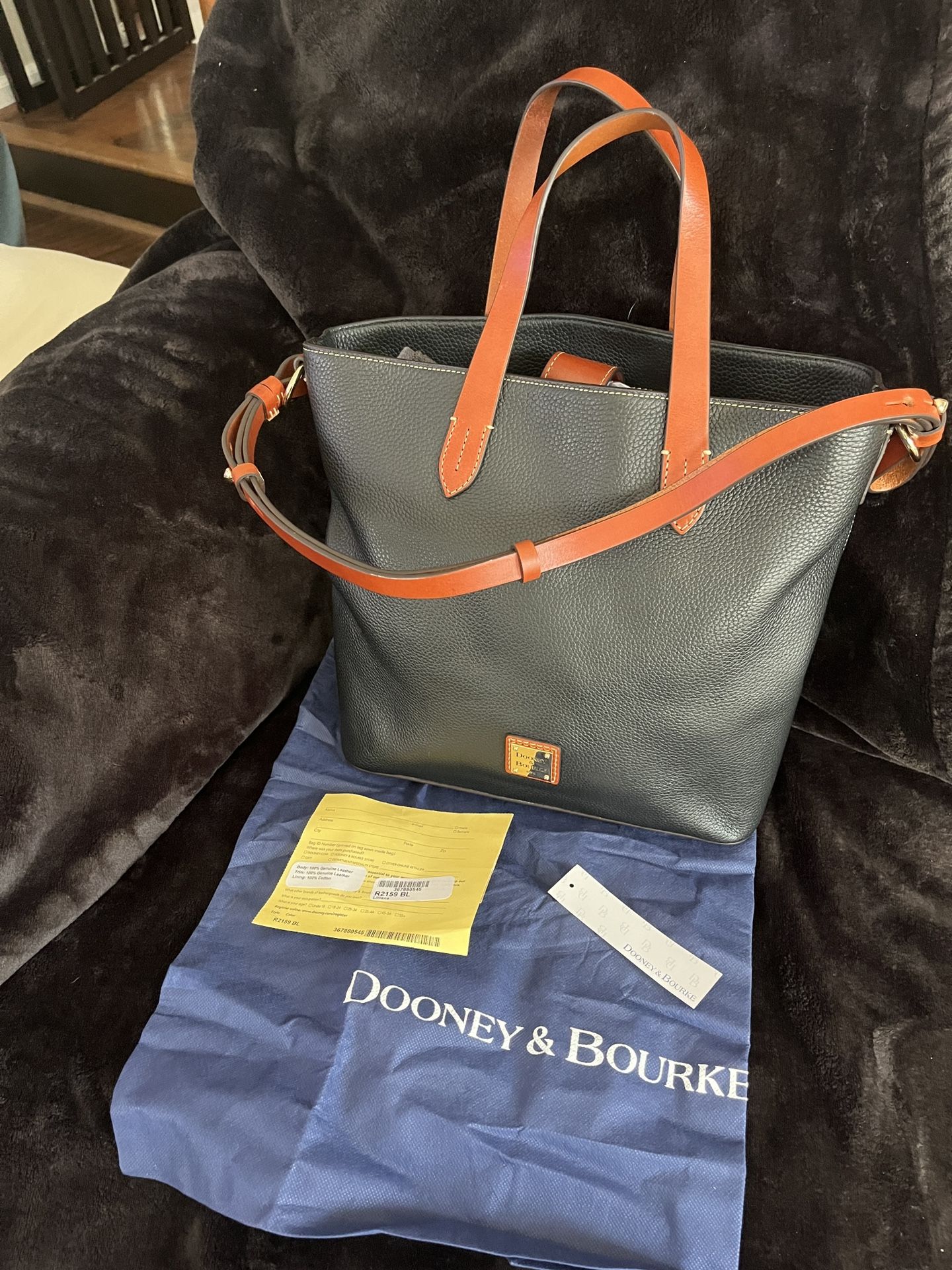Dooney And Bourke Handbag