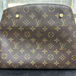 LV MONOGRAM MONTAIGNE MM 