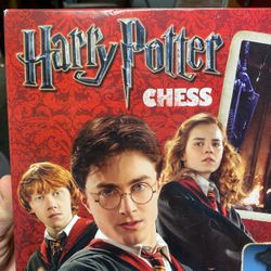 Harry Potter Chess NEW