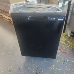 Sale Of The Week Ending 12-21-25 GE 24 INCH DISHWASHER BLACK STAINLESS FRONT CONTROLS