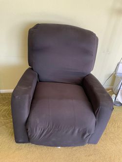 Comfortable Recliner 
