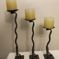 Set Of 3 Metal Candle Holders 
