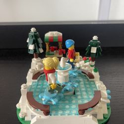Lego Ice Skating Rink With Figures 