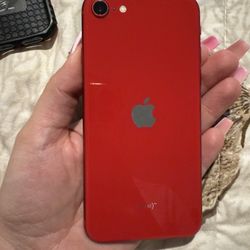 iPhone SE Red