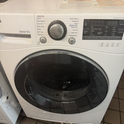 LG Washer And Dryer Electric 