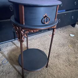 The Small Round Ornate Table Pr Plant Stand Perfect For That Empty Spot 