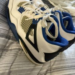 Air Jordan 4 