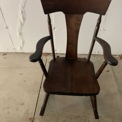 Wood Rocking Chair