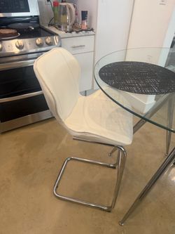 Kitchen Table / Mesa de Cocina