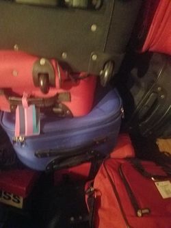 Luggage sets