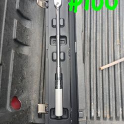 ICON 1/2 in. Drive, 50-250 ft. lb. Professional Click Torque Wrench