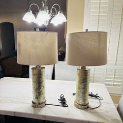 2 Lamps 
