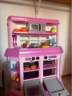 Step 2 fun with friends kitchen set - pink