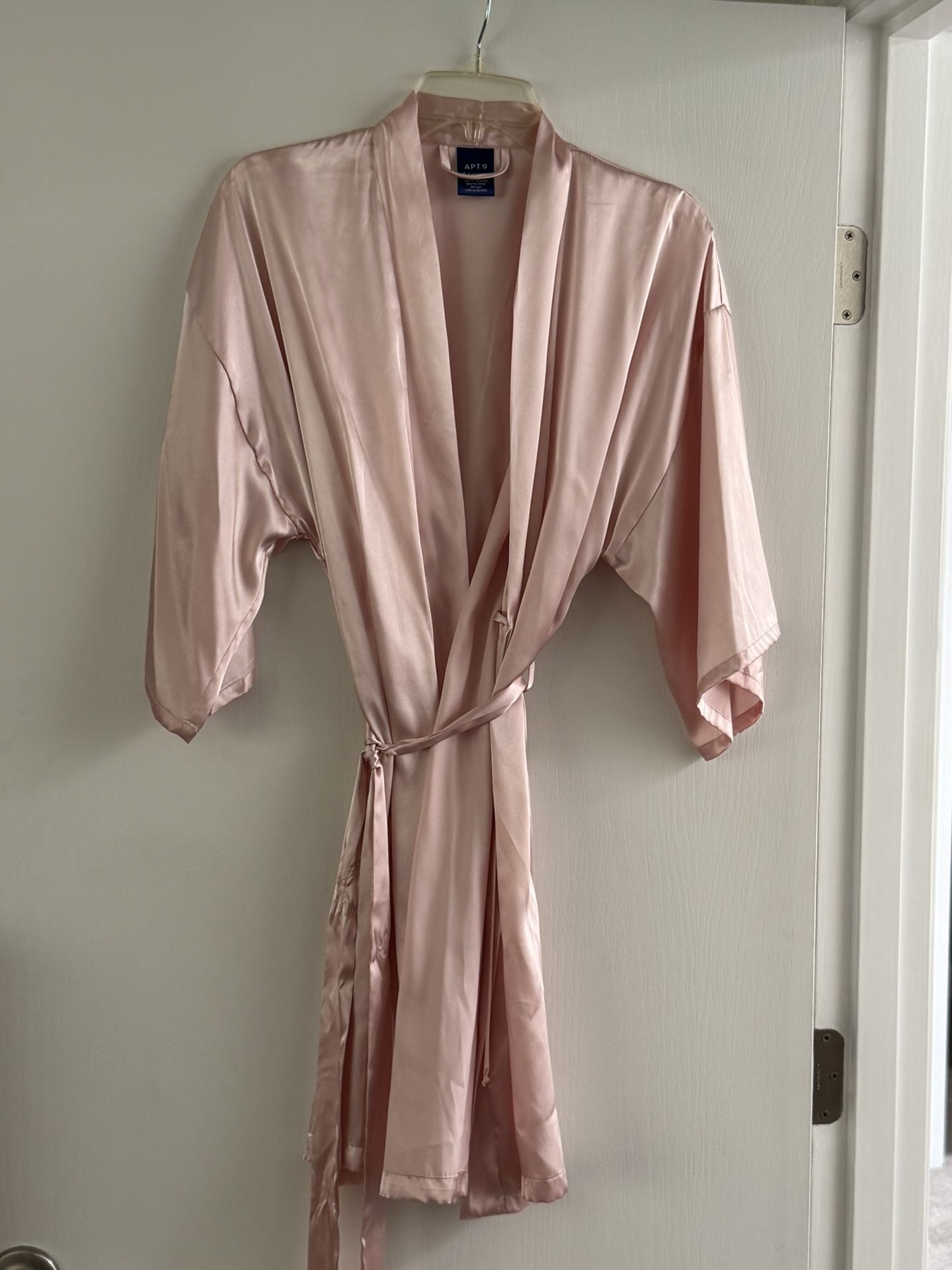 Women’s Wrap Robe