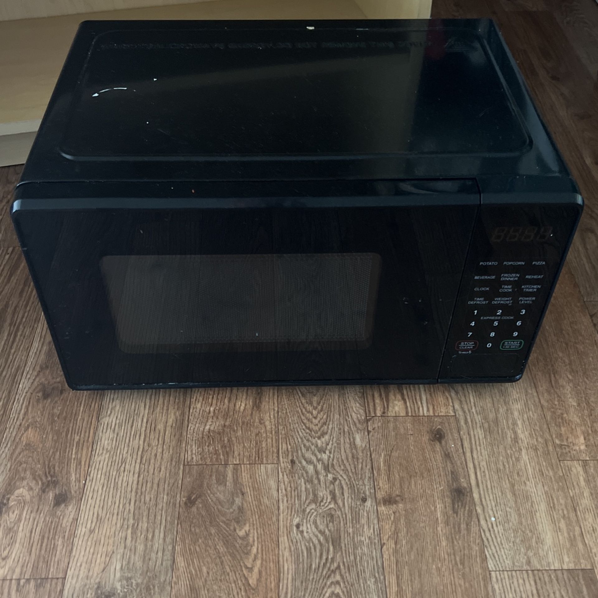 Small Space Saver Microwave Oven $10