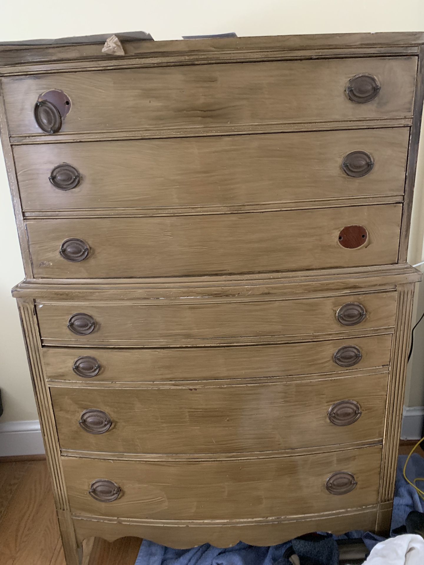 Dixie Antique Dresser