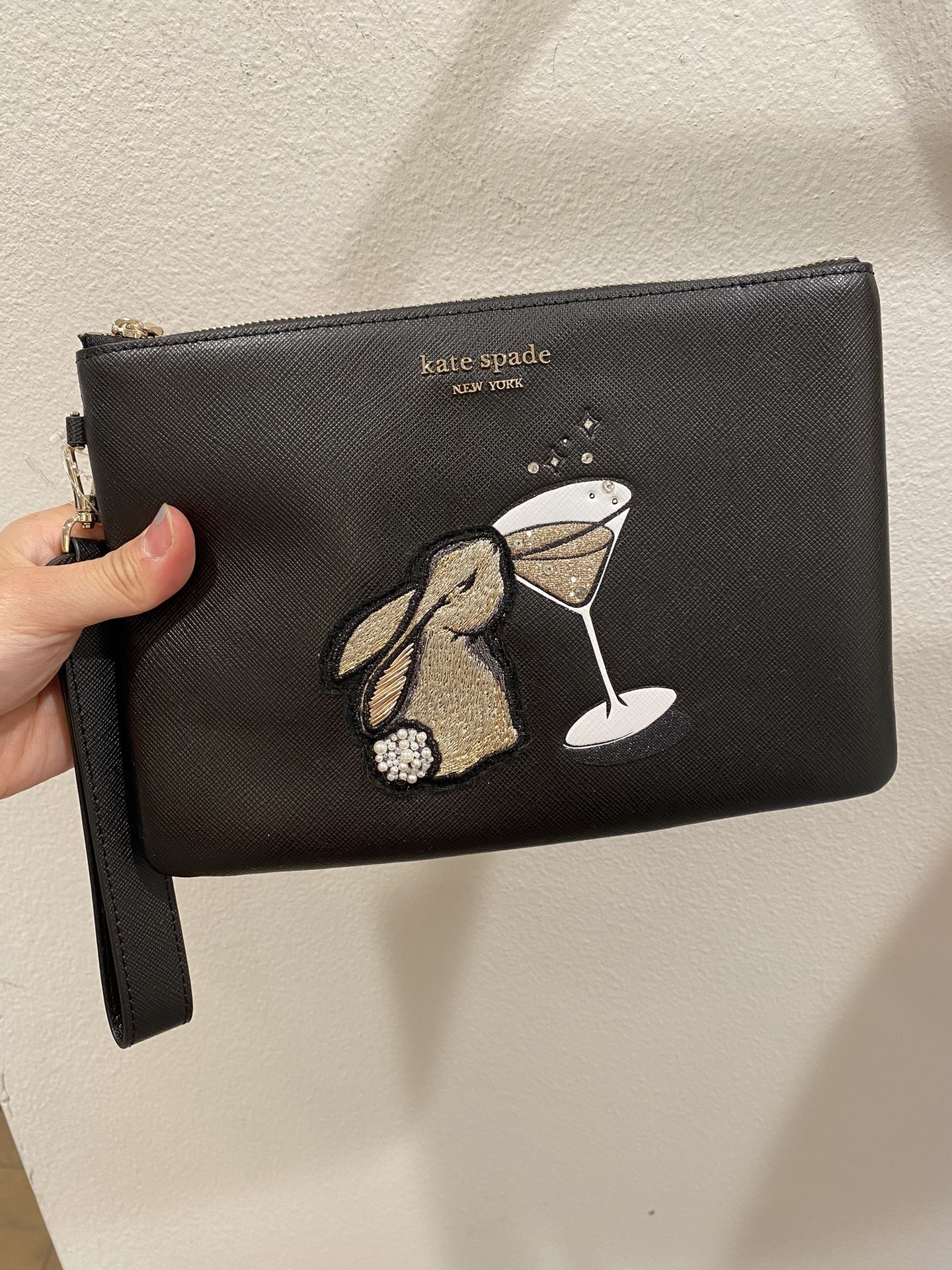 Brand new Kate Spade BunBun Embroidered Bunny Black Leather Pouch Wristlet K5652