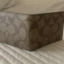 Slim bifold coach wallet