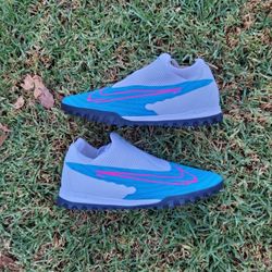 Nike Phantom GX Academy Dynamic Baltic Turf