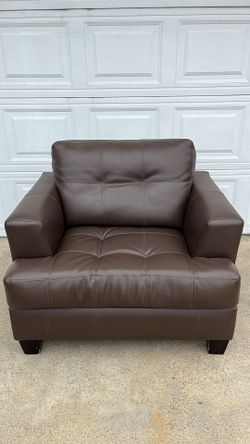Rare Petco Park Suite Leather Club Chair –$150 OBO