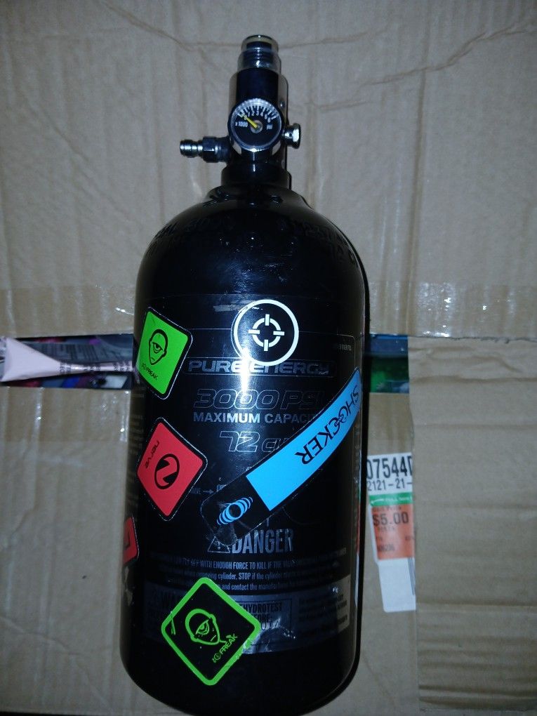 Paint Ball Tank With Gauge