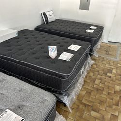 Hey Treasure Coast! Brand NEW mattresses up to 50-80% 