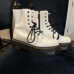 Dr.Marten Jandon White Combat Boots