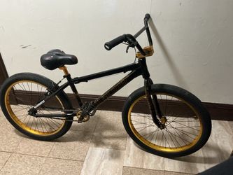 SE Racing SO Cal Flyer 24" BMX Bike (Stealth Mode Black/Gold Ano)