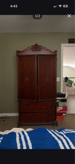 Free dresser