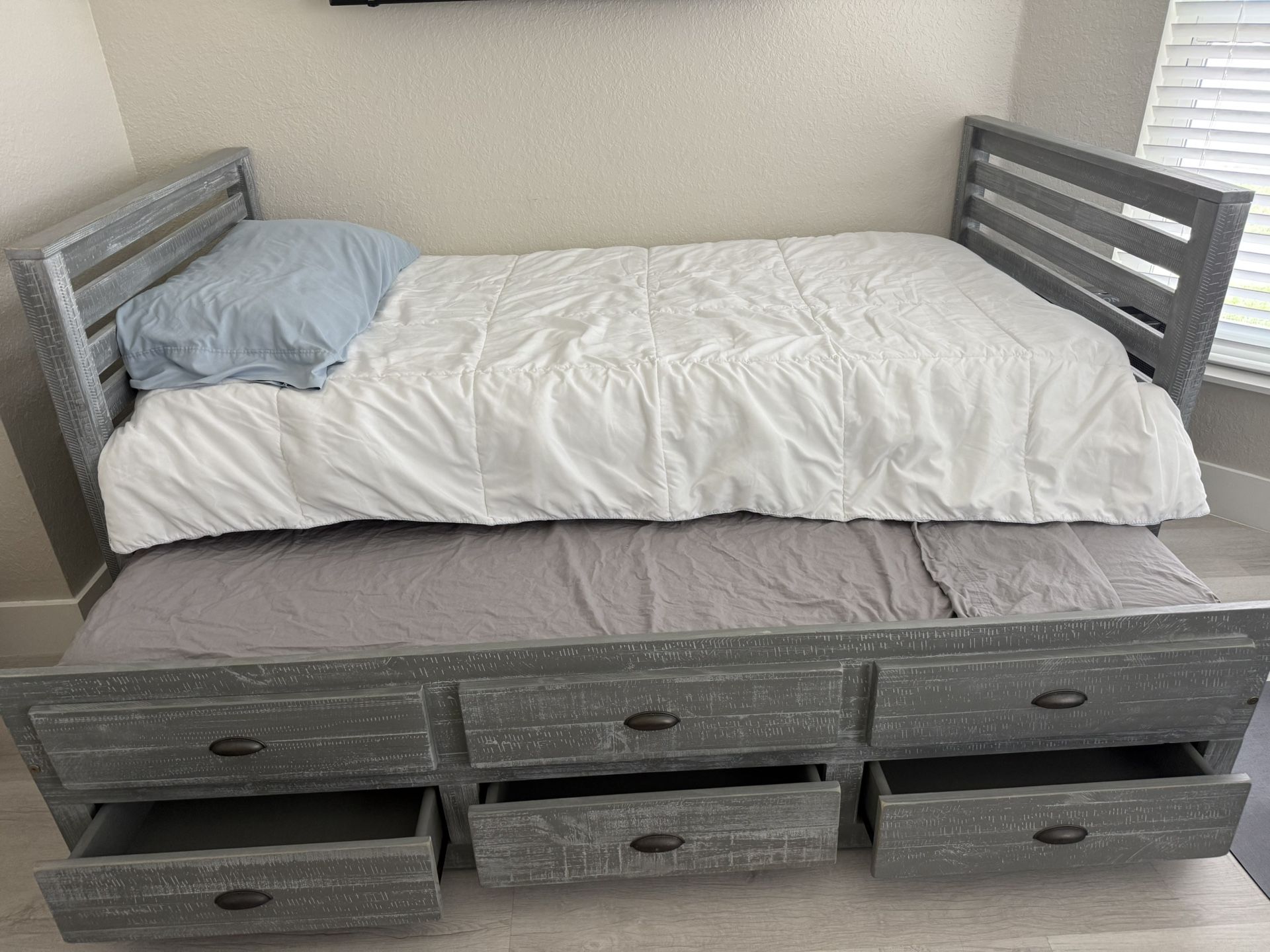 Modern twin bed with storage