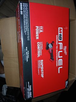 Milwaukee
M18 FUEL 18V Lithium-Ion Brushless Cordless 4-1/2 in./5 in. Grinder with Variable Speed & Paddle Switch (Tool-Only)