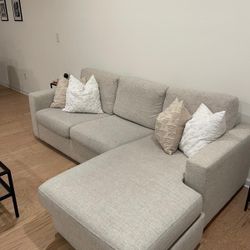 Light Beige L-Shaped Sectional Couch – Reversible Chaise