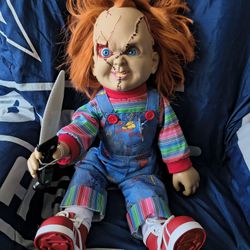 New Chucky Doll Head & Arm Moves And He Talks 