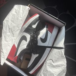 Jordan 1 Low 
