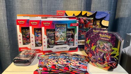 Huge Pokemon Lot