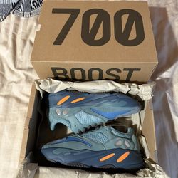 Yeezy 700 Faded Azure