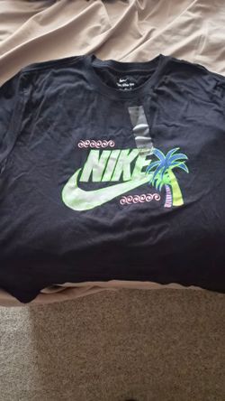 NIKE TEE SIZE XL