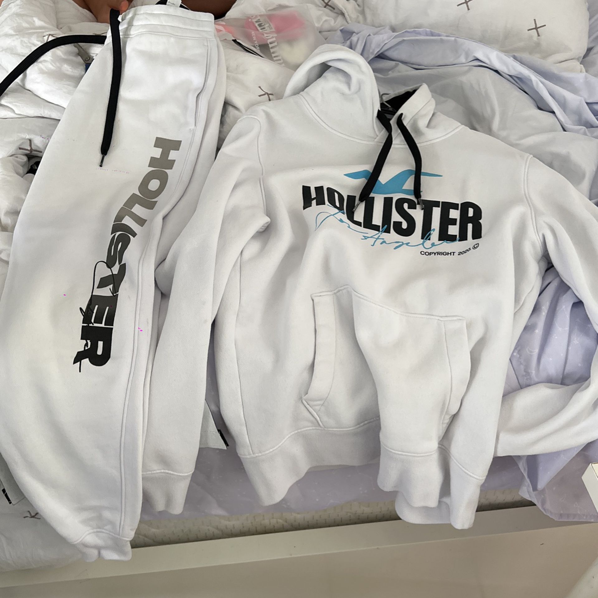 Hollister Kit Matching Outfit 