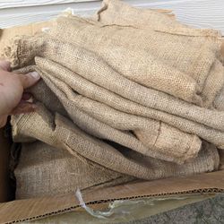 20 Burlap Bags 24" X 13" w (15 New, 5 Used)