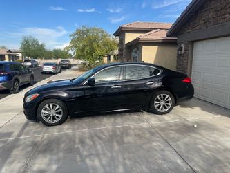 2013 Infiniti M35h