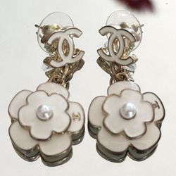 CC White Enamel Floral Dangle Earrings