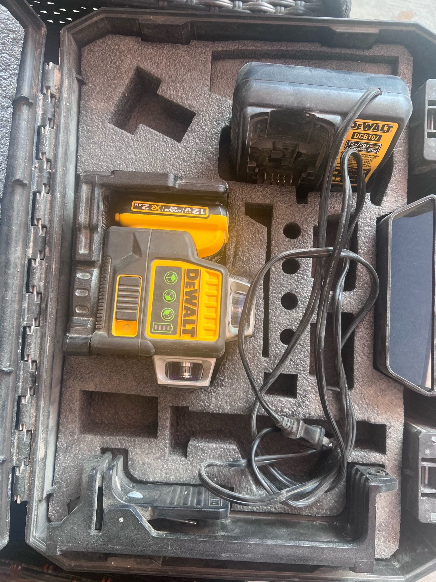 Dewalt level laser