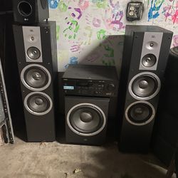 Yamaha Stereo System  150 Watts