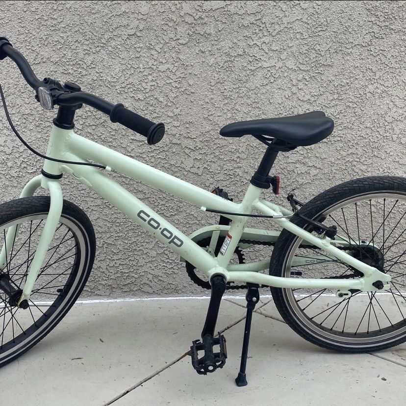 Co op 20 inch bike hotsell