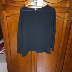 Black  Blouse..size L..good Condition.long Sleeve