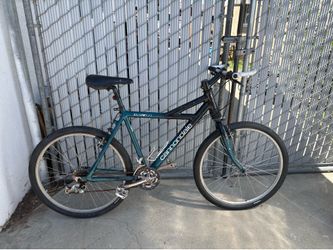 Cannondale Delta V600 Mountain Bike