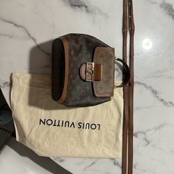 Louis Vuitton Dauphine Backpack 