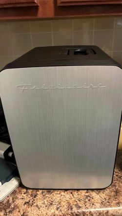 Frigidaire Mini Fridge