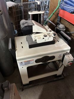 Shop Fox Molding Machine