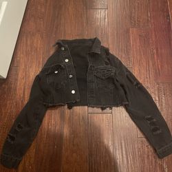 Black Denim Cropped Jean Jacket , Size Small